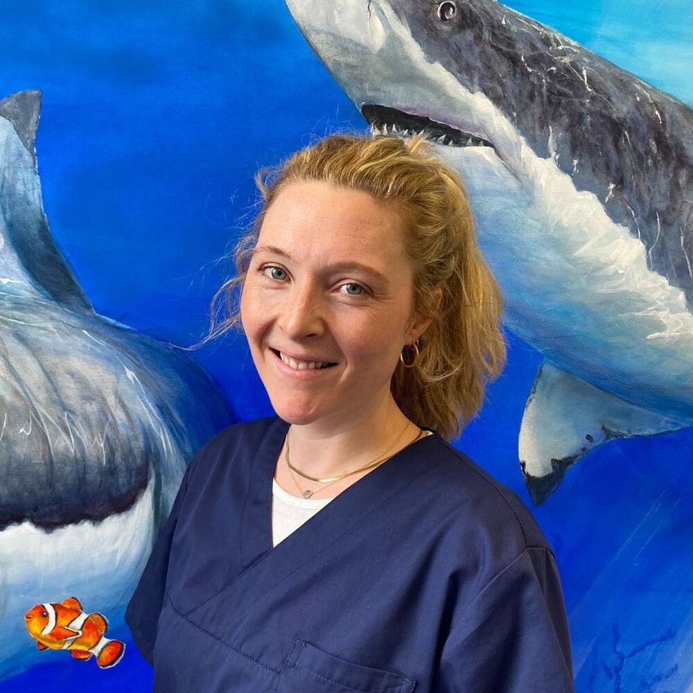 Dr. Christina Barghoorn-BakracBa